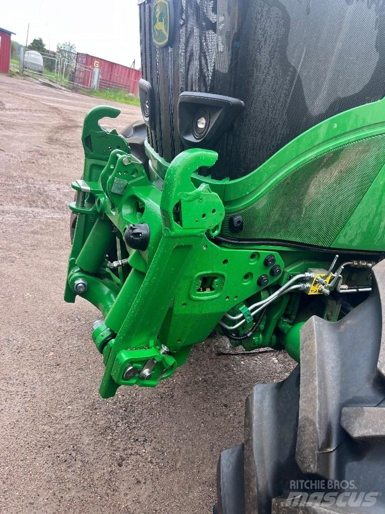 John Deere 6175 M Traktoren