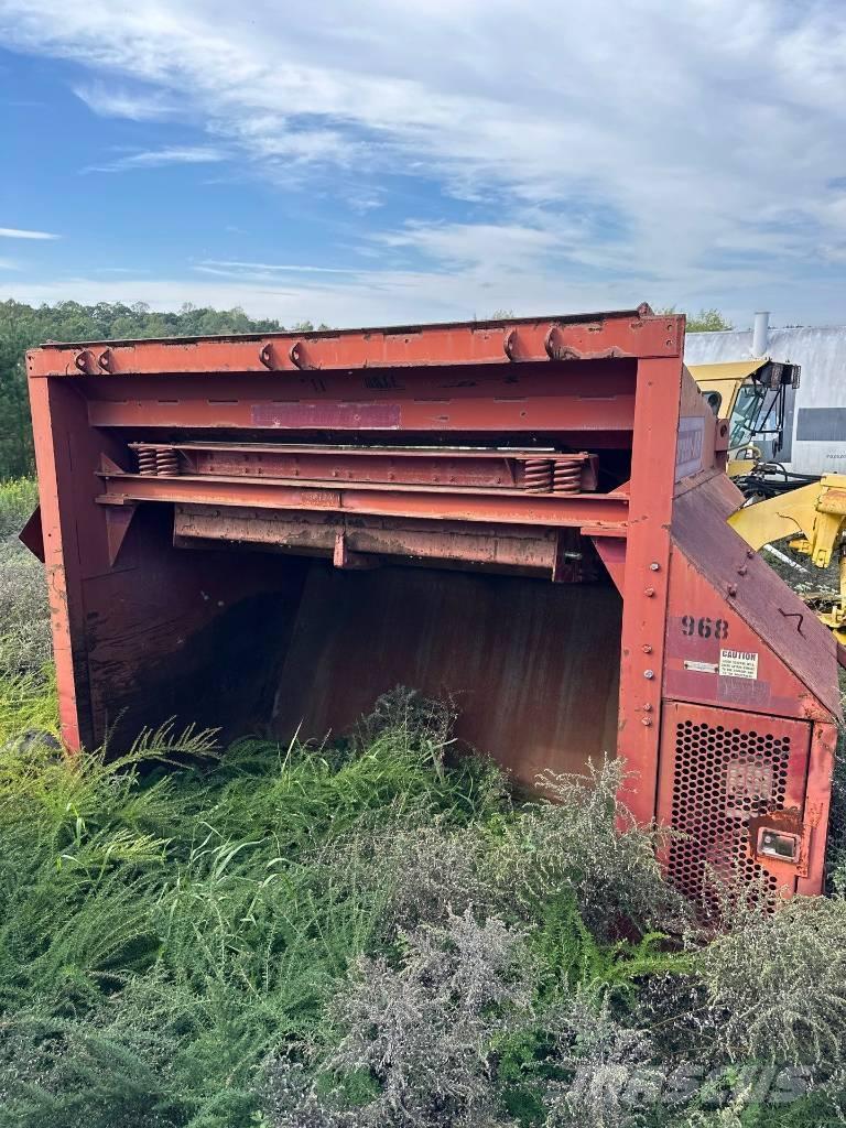 Read CV40D Sieb- und Brechanlagen