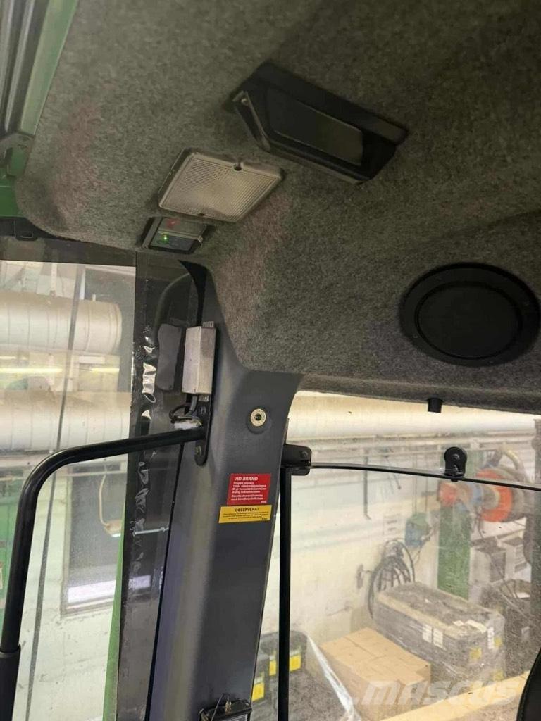  Johnn Deere 1910E Forwarder