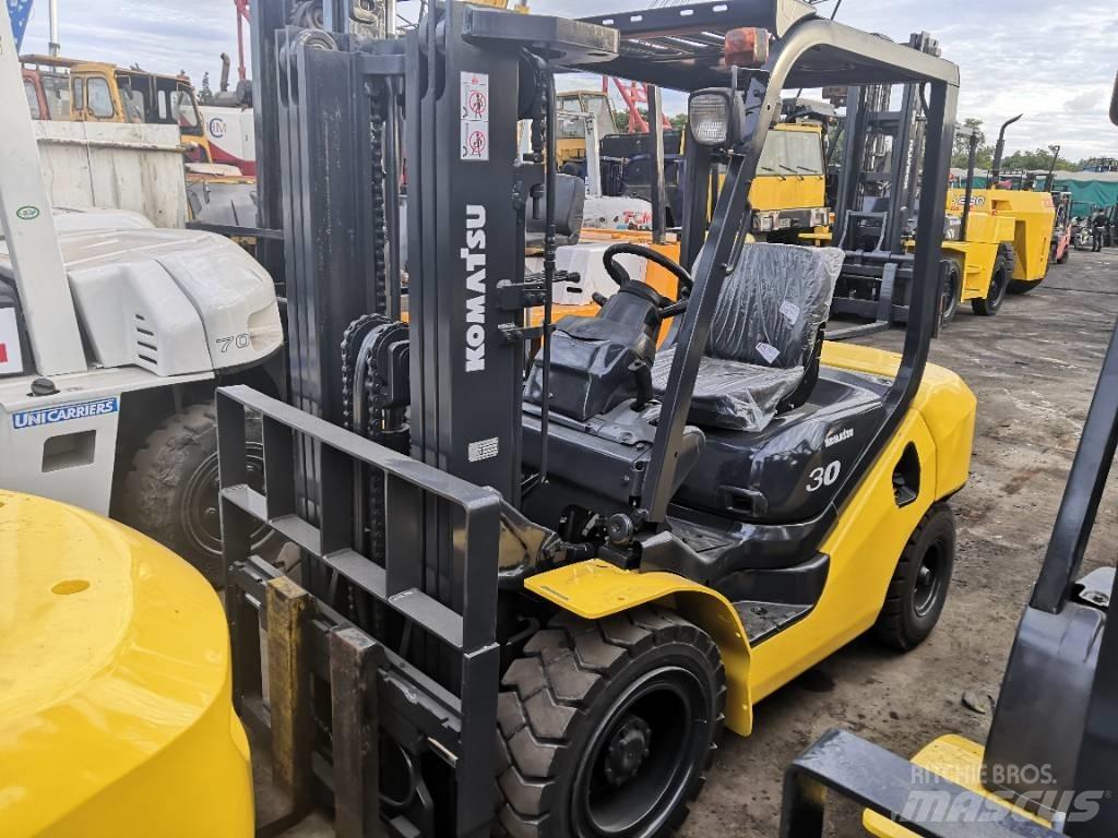 Komatsu 3 Diesel heftrucks