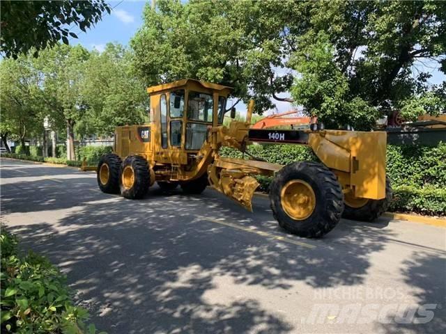 CAT 140H Grader
