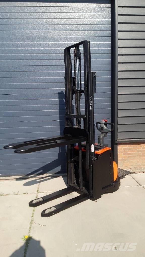 BT SWE 120 Zelfrijdende stapelaars