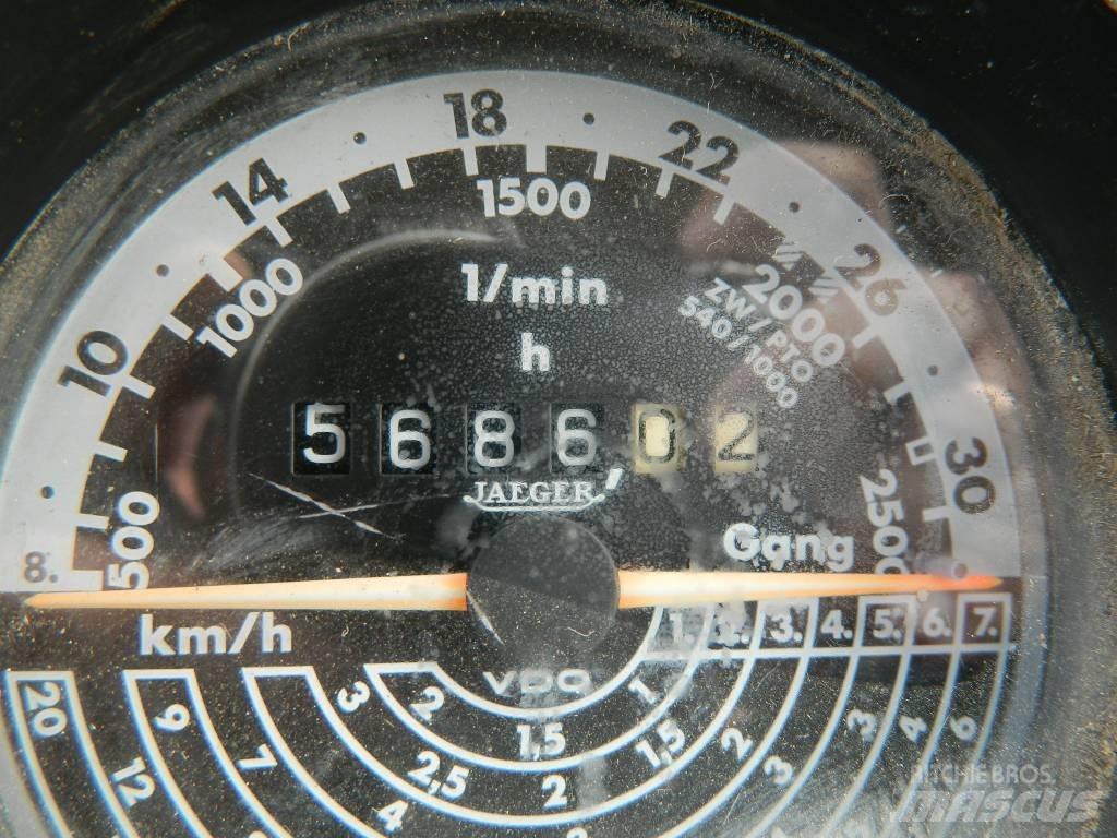 International 956 XL Traktoren