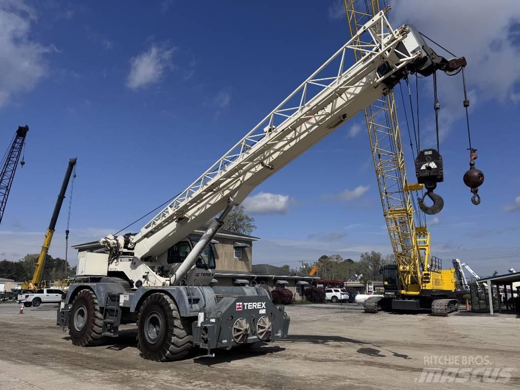 Terex RT 670 Ruwterrein kranen