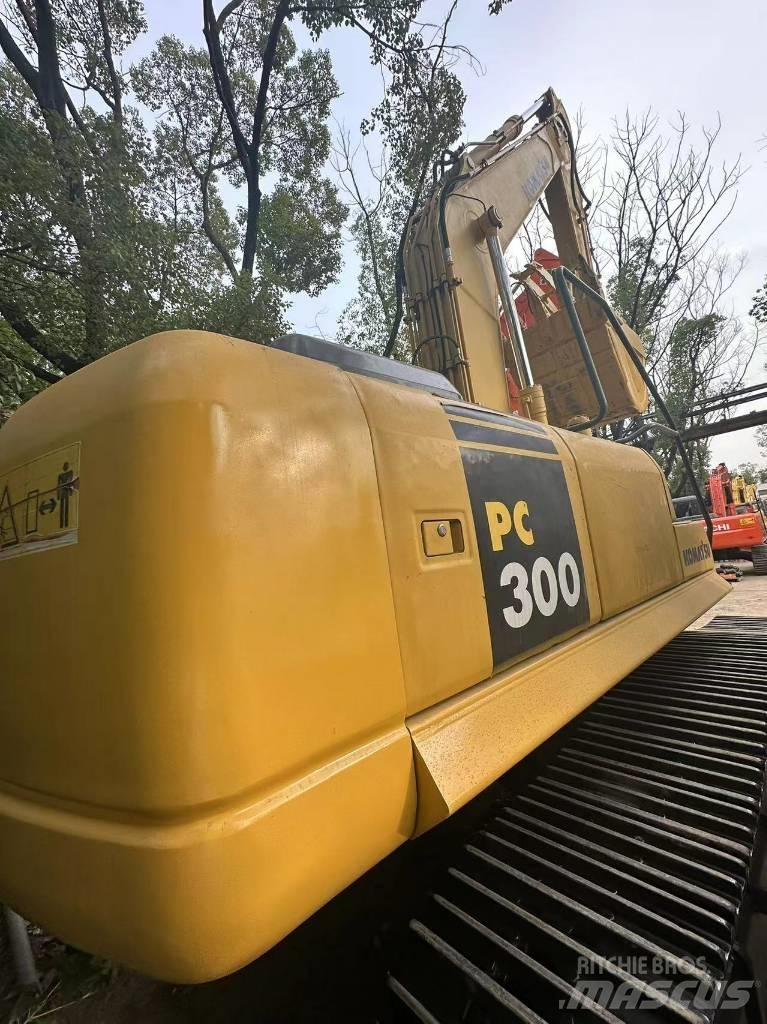 Komatsu PC 300 Raupenbagger