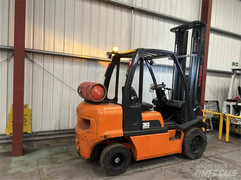 Nissan UGDO2A30PQ LPG heftrucks
