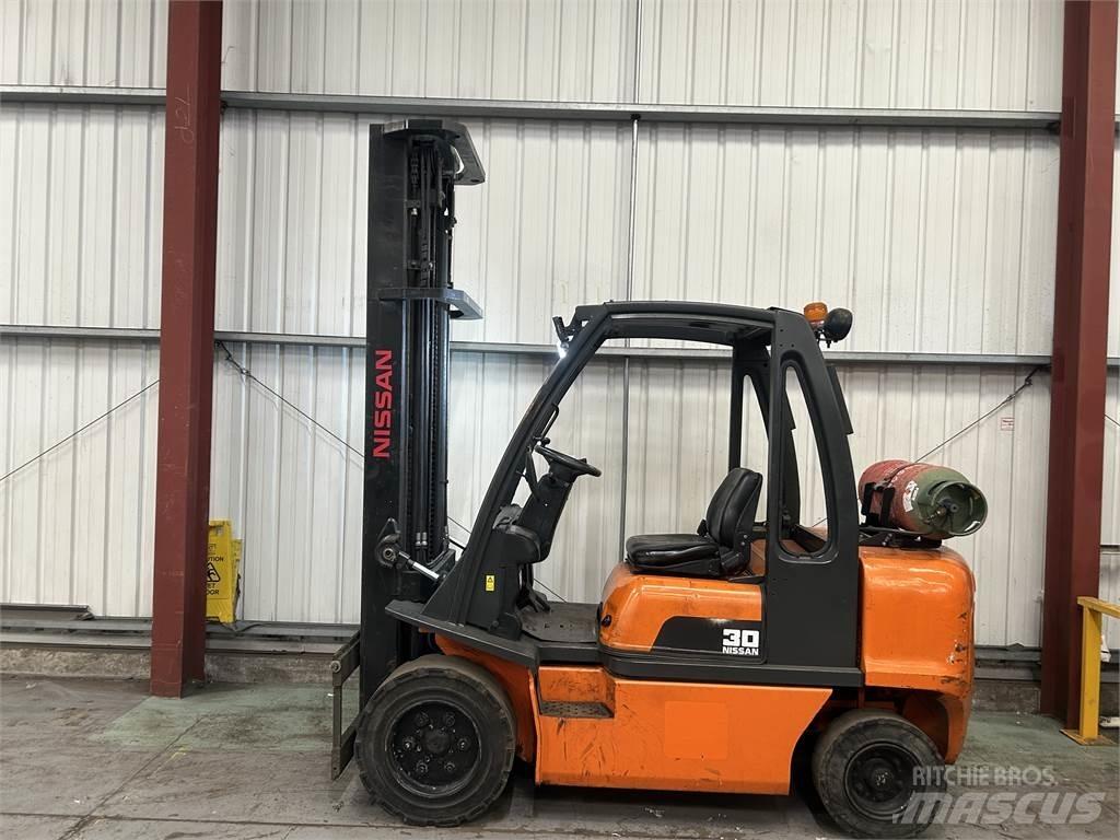 Nissan UGDO2A30PQ LPG heftrucks