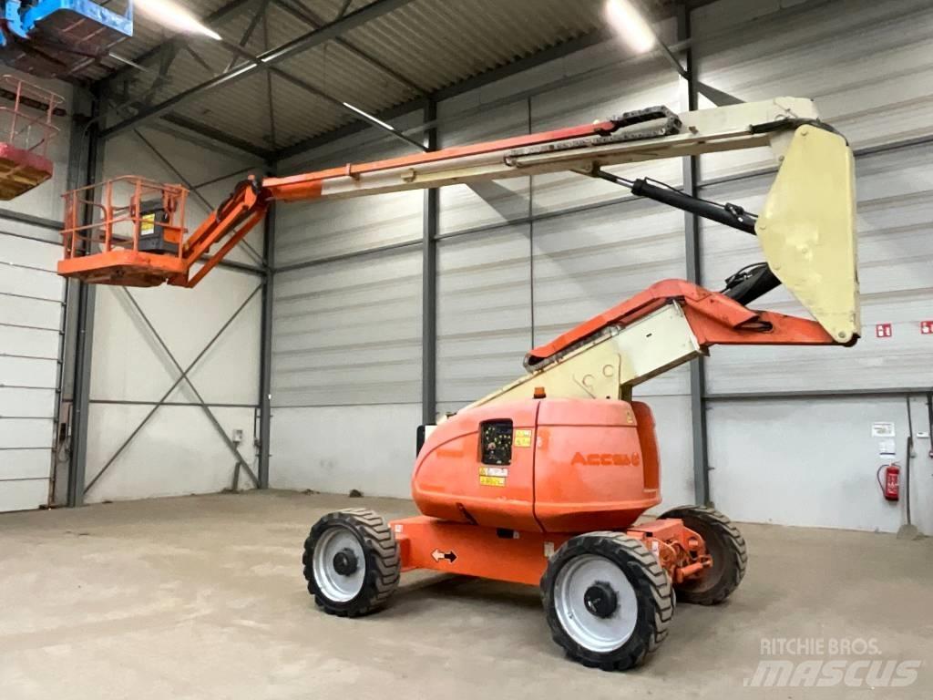 JLG 600 AJ Gelenkteleskoparbeitsbühnen