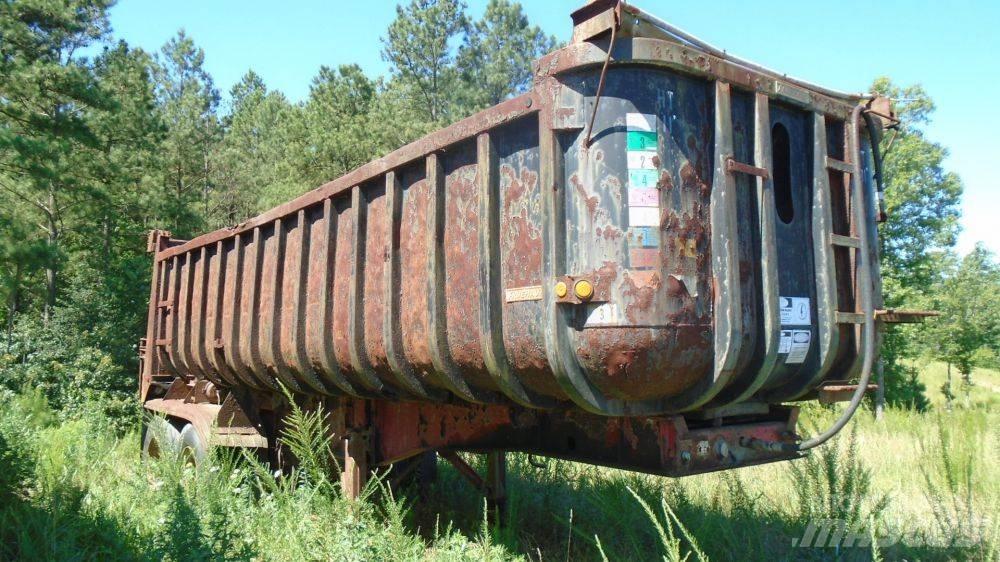 Fruehauf 26 Foot Kipper