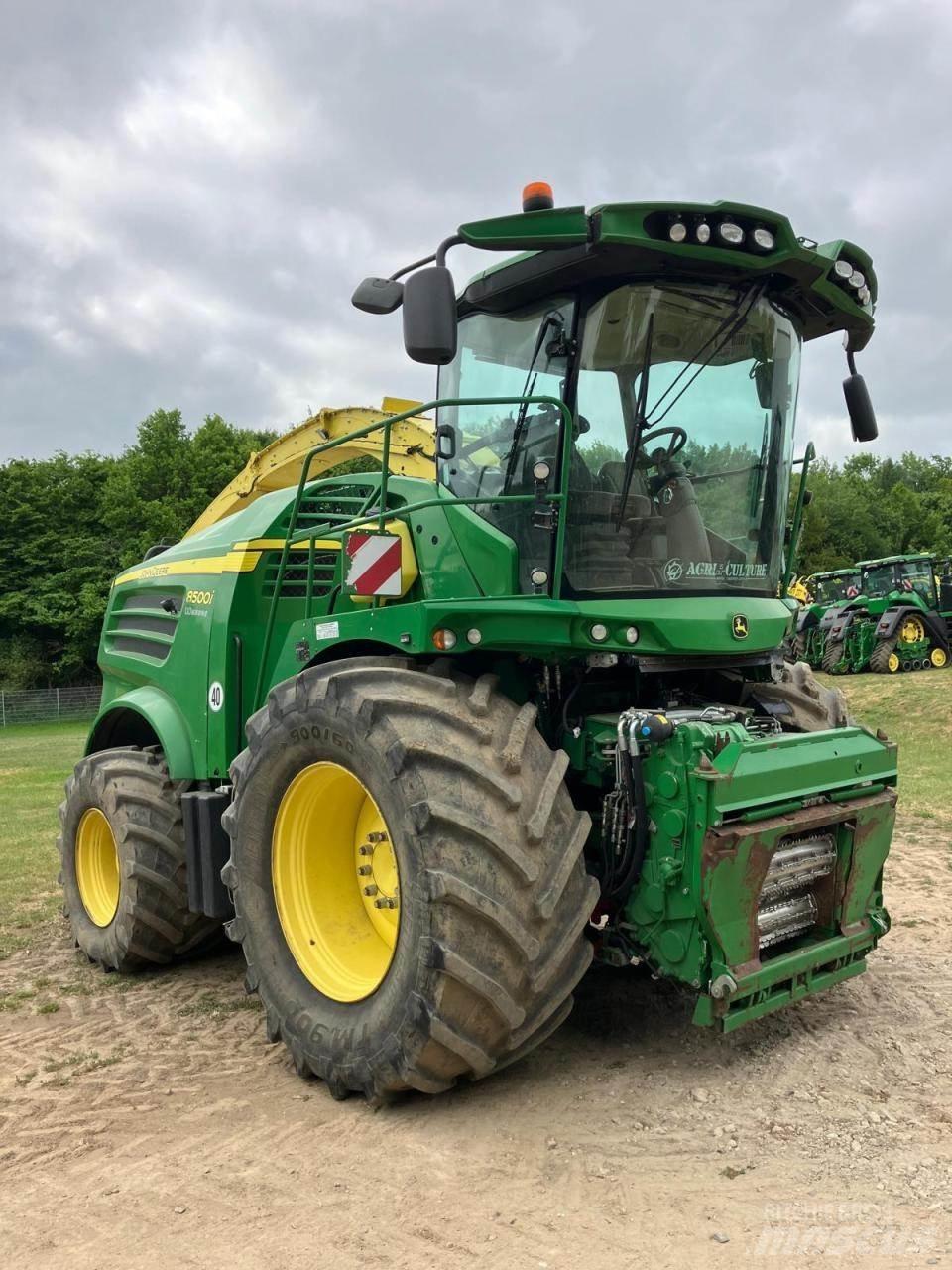John Deere 8500 Selbstfahrende Häcksler