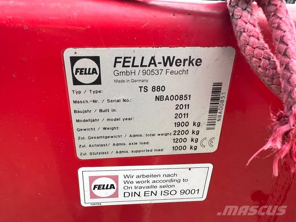 Fella TS 880 Schwader
