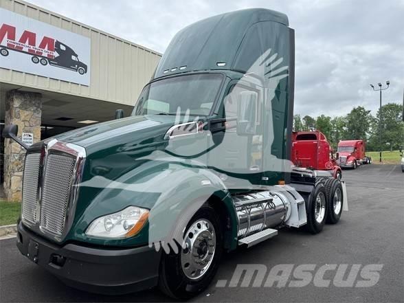 Kenworth T680 Sattelzugmaschinen