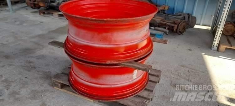 Fendt 15x38 RIMS Reifen