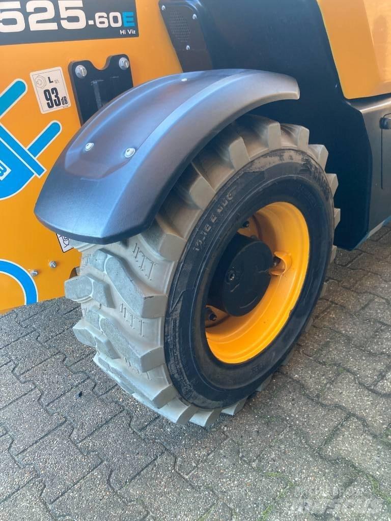 JCB 525-60 E Teleskoplader