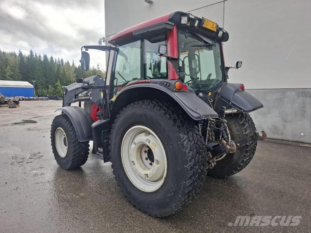 Valtra N 101 Traktoren
