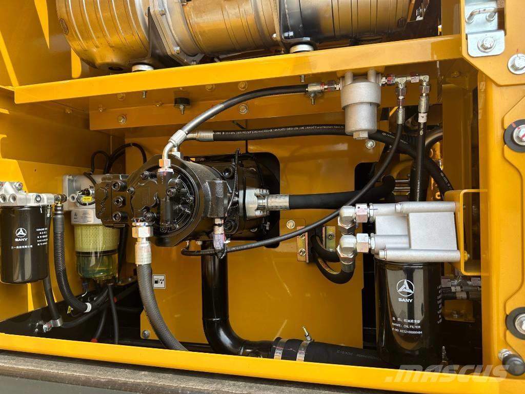 Sany SY215 Raupenbagger