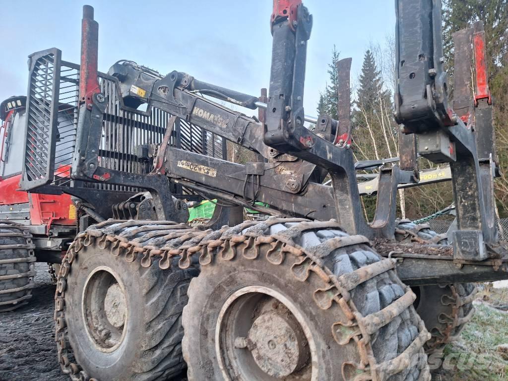 Komatsu 895 Forwarder