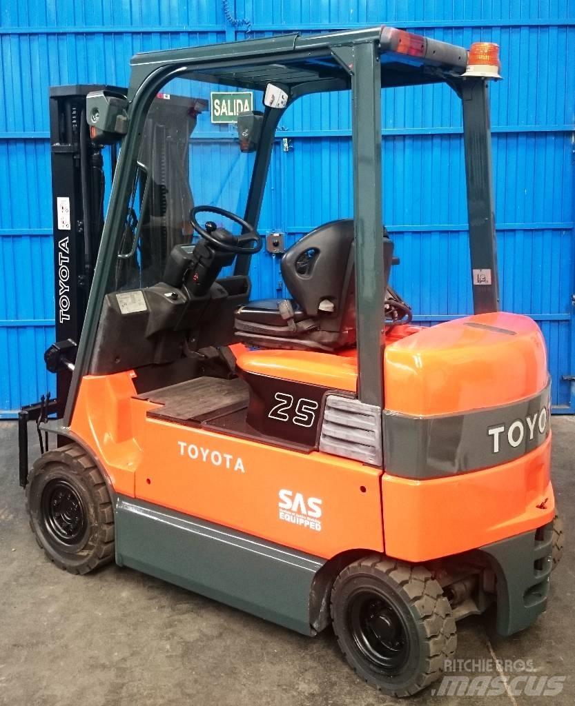 Toyota 7 FBMF 25 Elektrische heftrucks