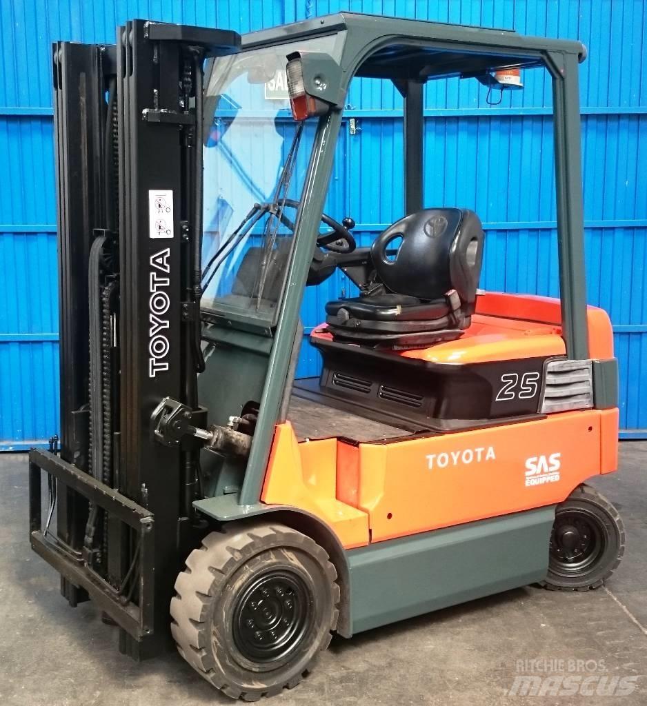 Toyota 7 FBMF 25 Elektrische heftrucks