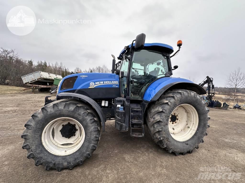 New Holland T 7.185 Traktoren