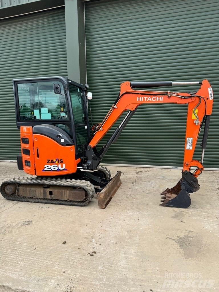 Hitachi 26U-6 CR Minibagger < 7t