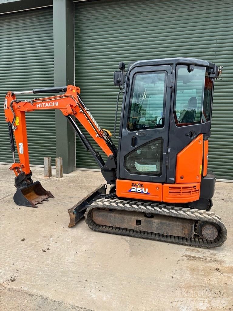 Hitachi 26U-6 CR Minibagger < 7t