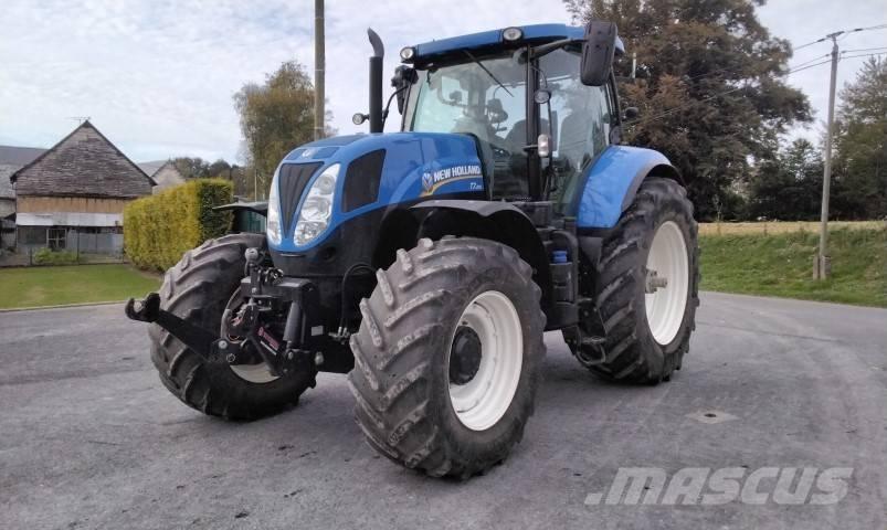 New Holland T 7.210 Traktoren