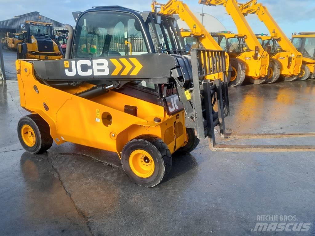 JCB TLT 35 D 4WD Teleskoplader