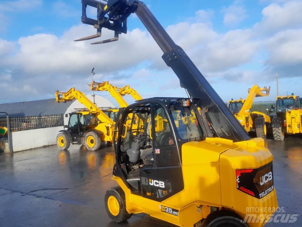 JCB TLT 35 D 4WD Teleskoplader