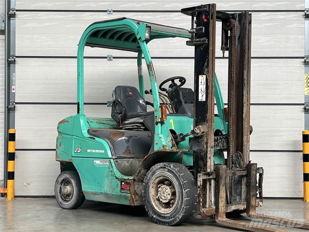 Mitsubishi FD25N Diesel heftrucks