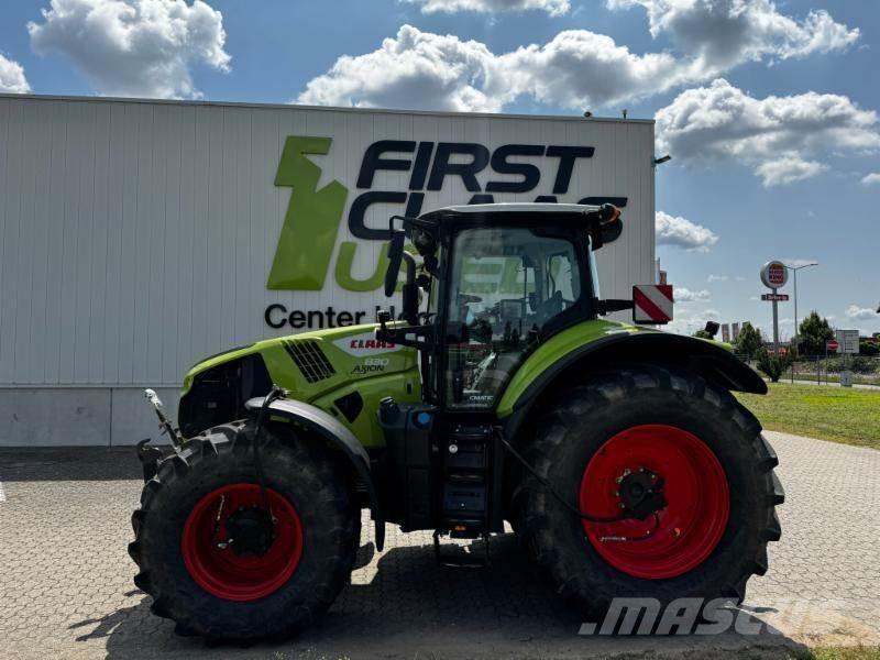 CLAAS AXION 830 Traktoren