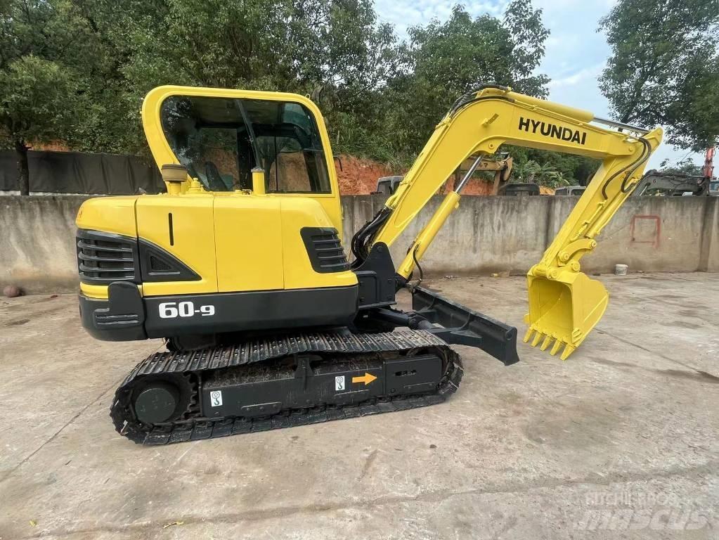 Hyundai R60-9 Raupenbagger