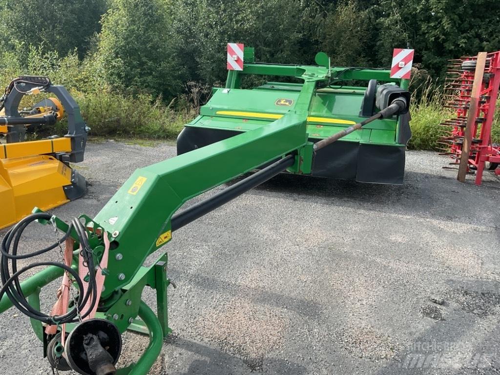 John Deere 530 Mähwerke