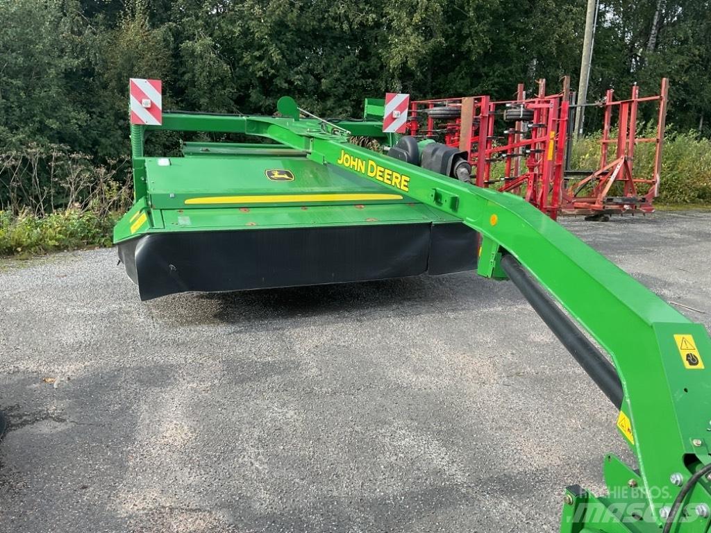 John Deere 530 Mähwerke