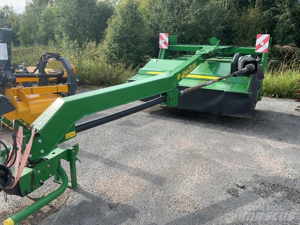 John Deere 530 Mähwerke