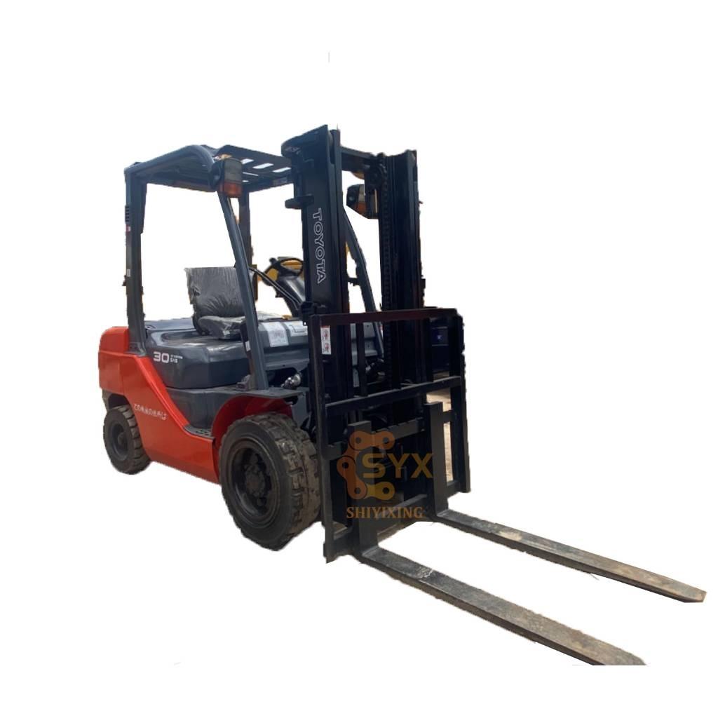 Toyota 30-5 FBL 25 Teleskoplader