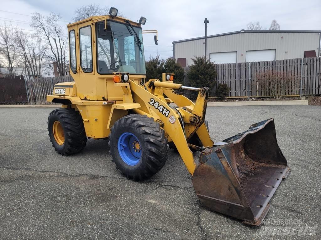 John Deere 244H Radlader