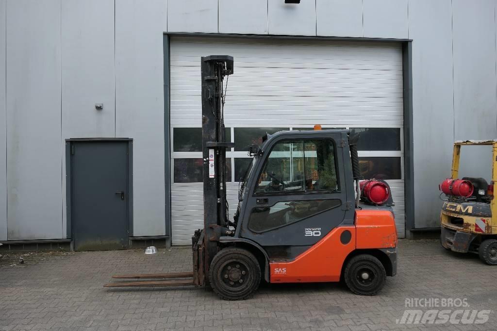 Toyota 02-8 FGF 30 LPG heftrucks