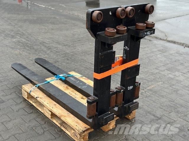 Kalmar 12 TON FORKS Gabeln