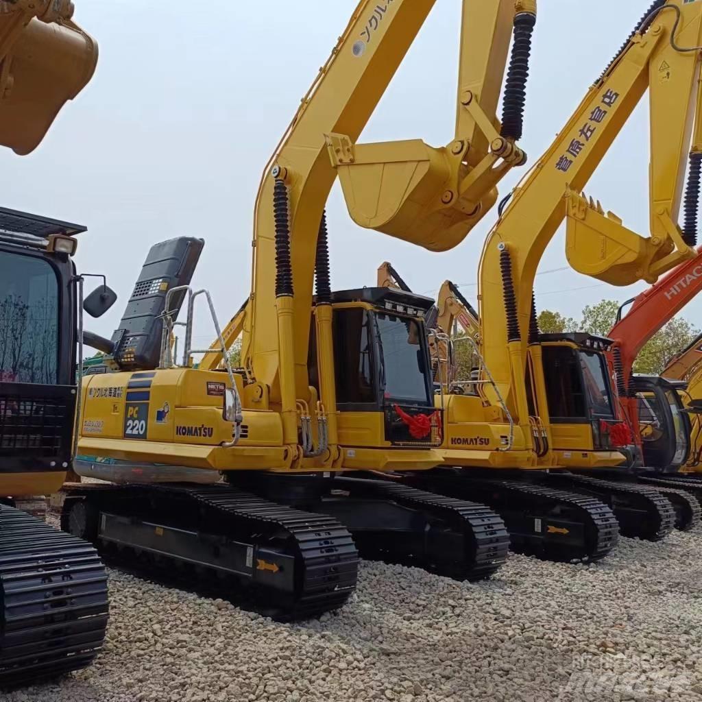 Komatsu PC 220 Raupenbagger
