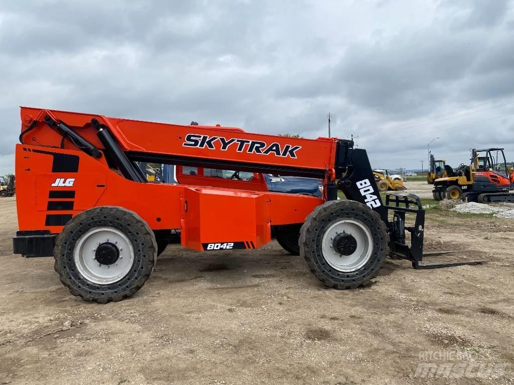 SkyTrak 8042 Teleskoplader