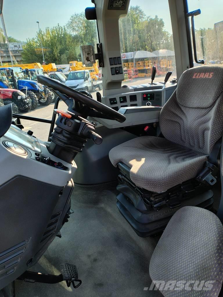 CLAAS Arion 640 Traktoren