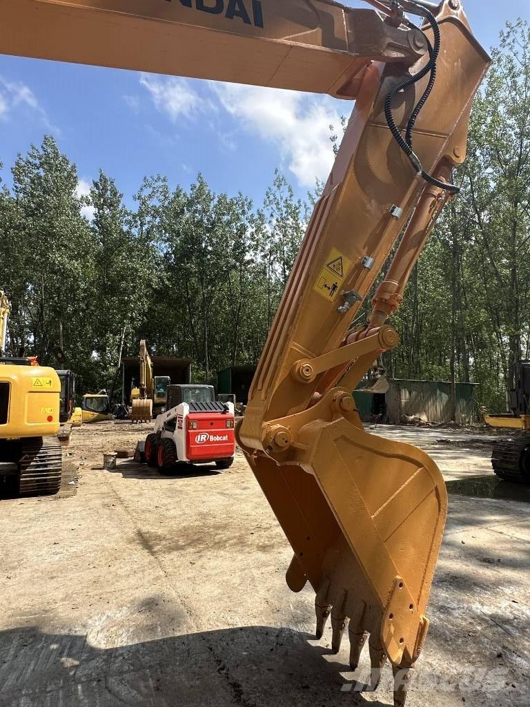 Hyundai R220LC-9S Raupenbagger