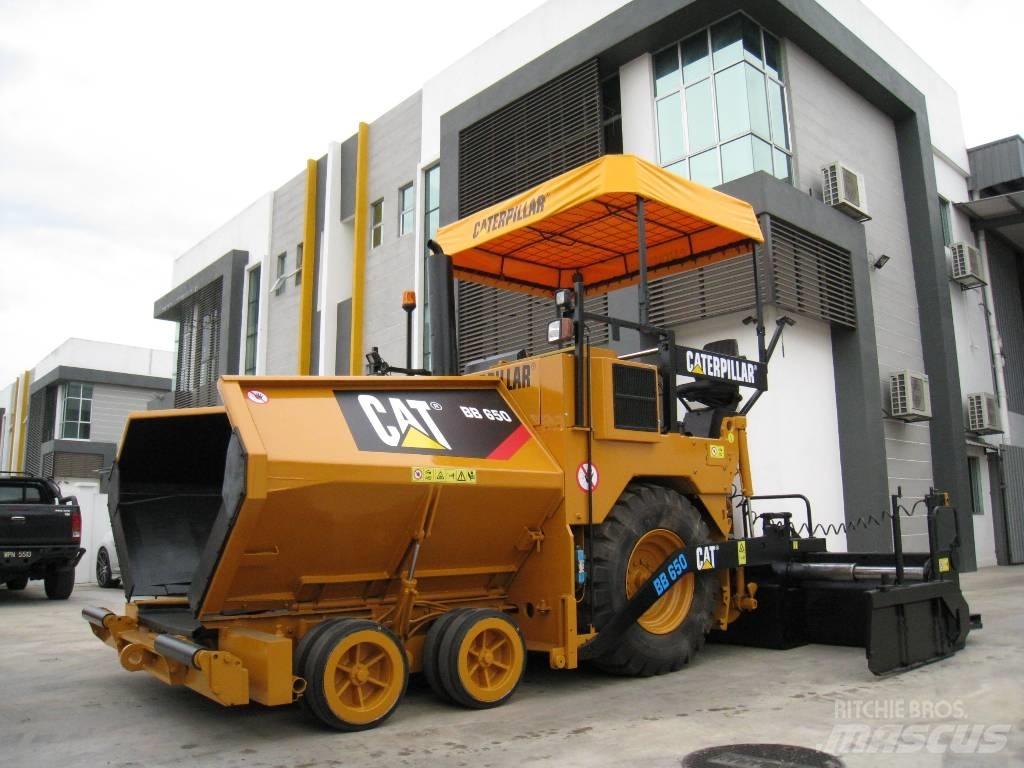 Bitelli Cat BB650 Strassenfertiger
