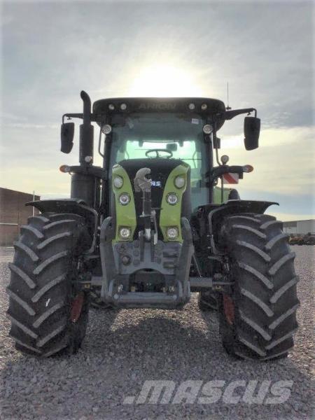 CLAAS ARION 530 Traktoren