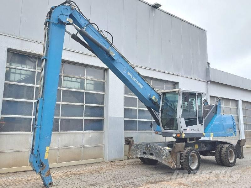 Fuchs MHL 335 E Materialumschlag