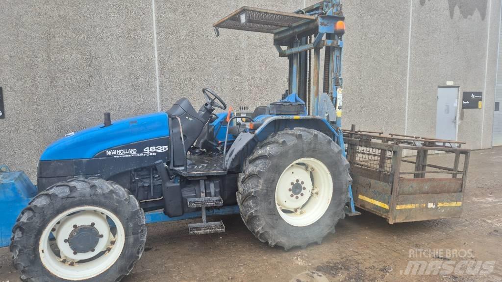 New Holland 4635 Traktoren