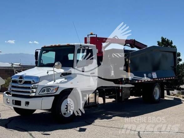 Hino L7 Sonstige Baumaschinen