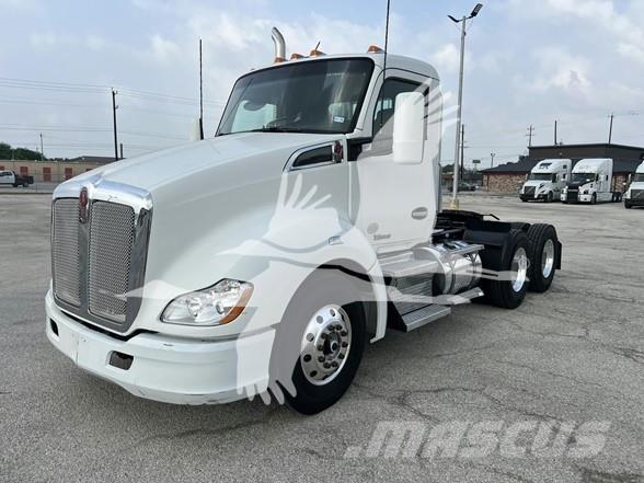 Kenworth T680 Sattelzugmaschinen