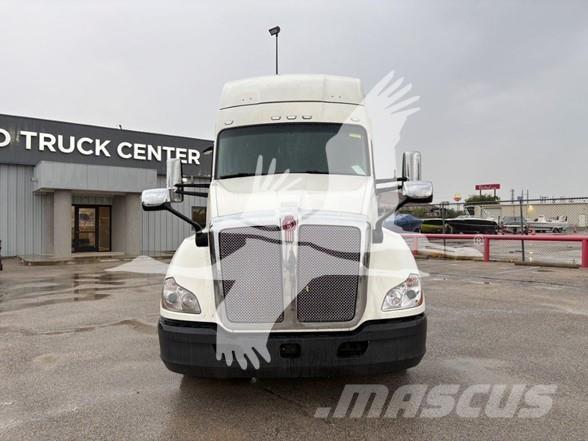 Kenworth T680 Sattelzugmaschinen